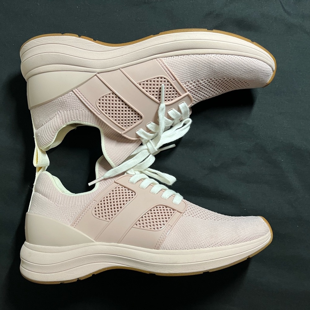 Torry Burch Shoes size 10.5 women.
